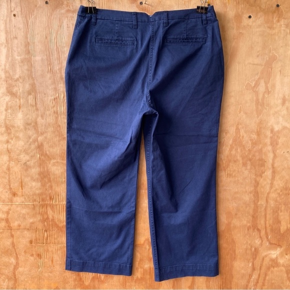 NWT Boden Rachel Chino Petite Capri Pant Navy - Picture 5 of 14
